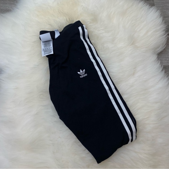 Adidas leggings black xs like new! Leggings - Picture 3 of 5